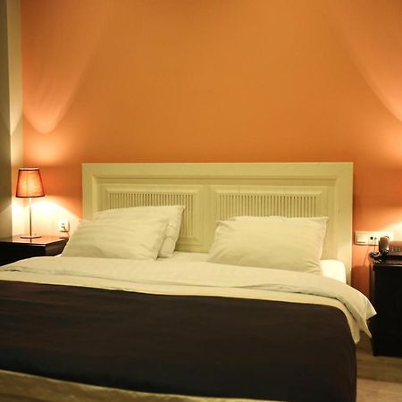 Dolabauri Hotel Tbilisi Esterno foto