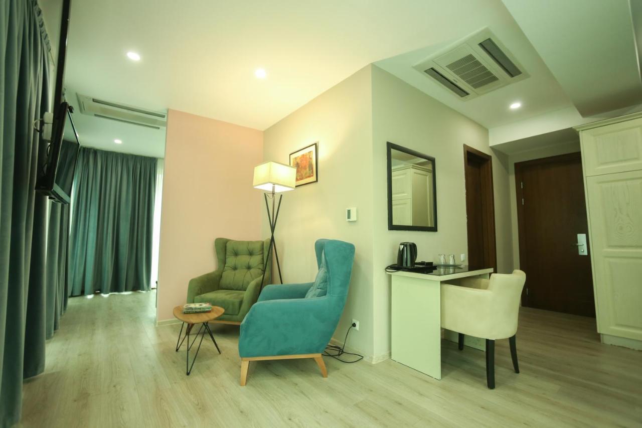 Dolabauri Hotel Tbilisi Esterno foto