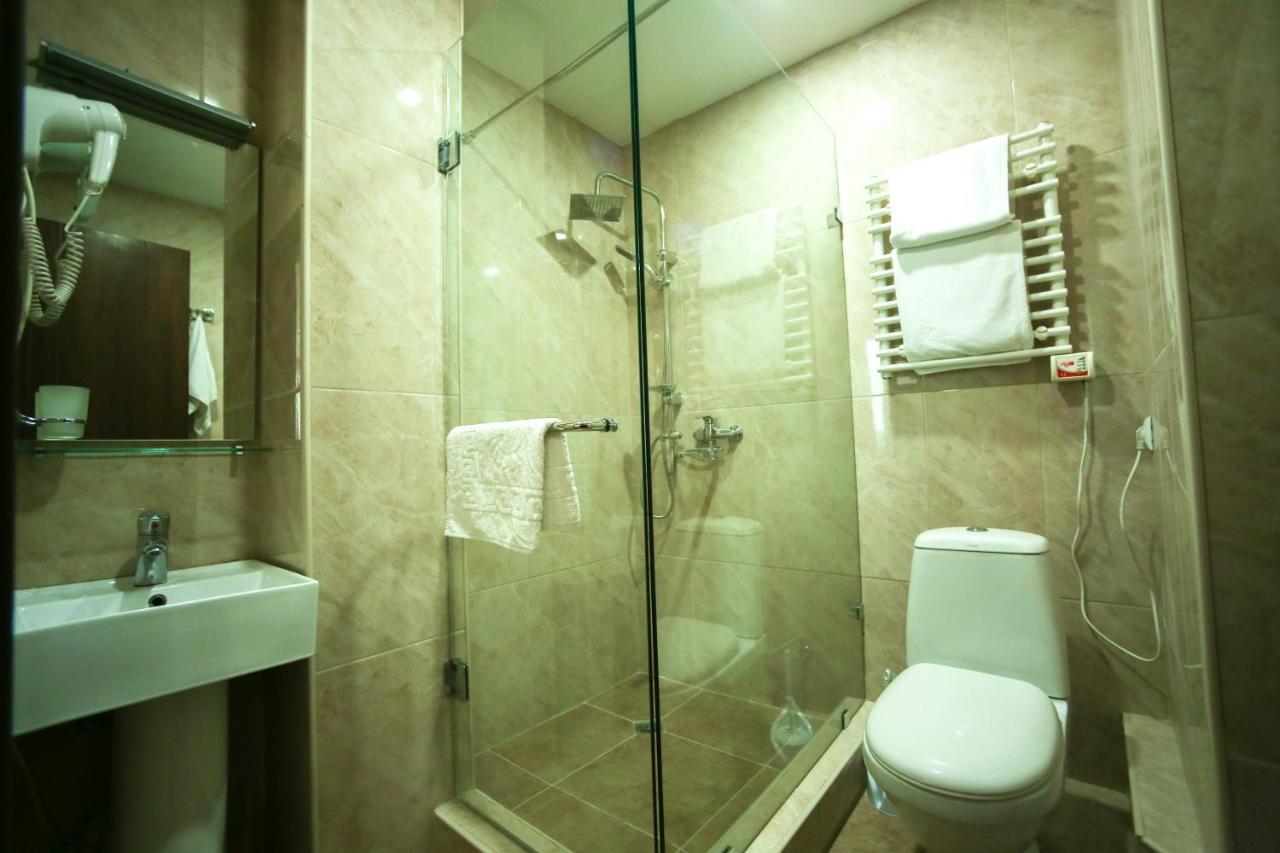 Dolabauri Hotel Tbilisi Esterno foto