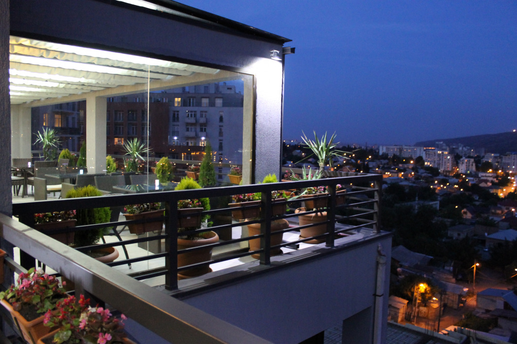 Dolabauri Hotel Tbilisi Esterno foto