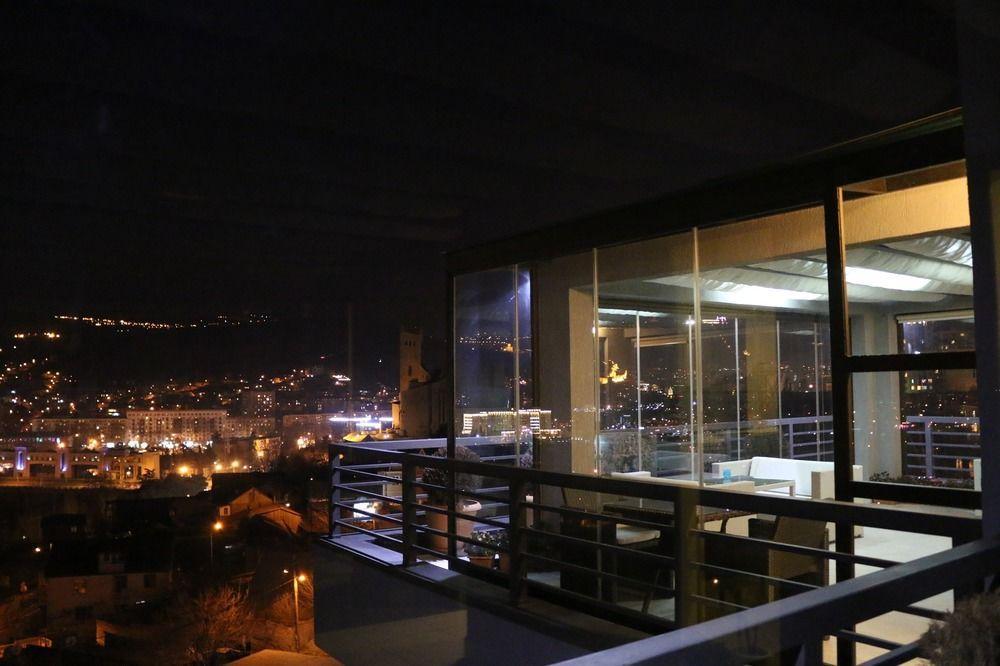 Dolabauri Hotel Tbilisi Esterno foto