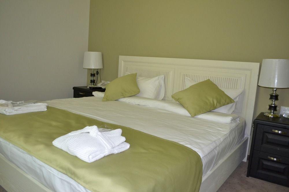 Dolabauri Hotel Tbilisi Esterno foto