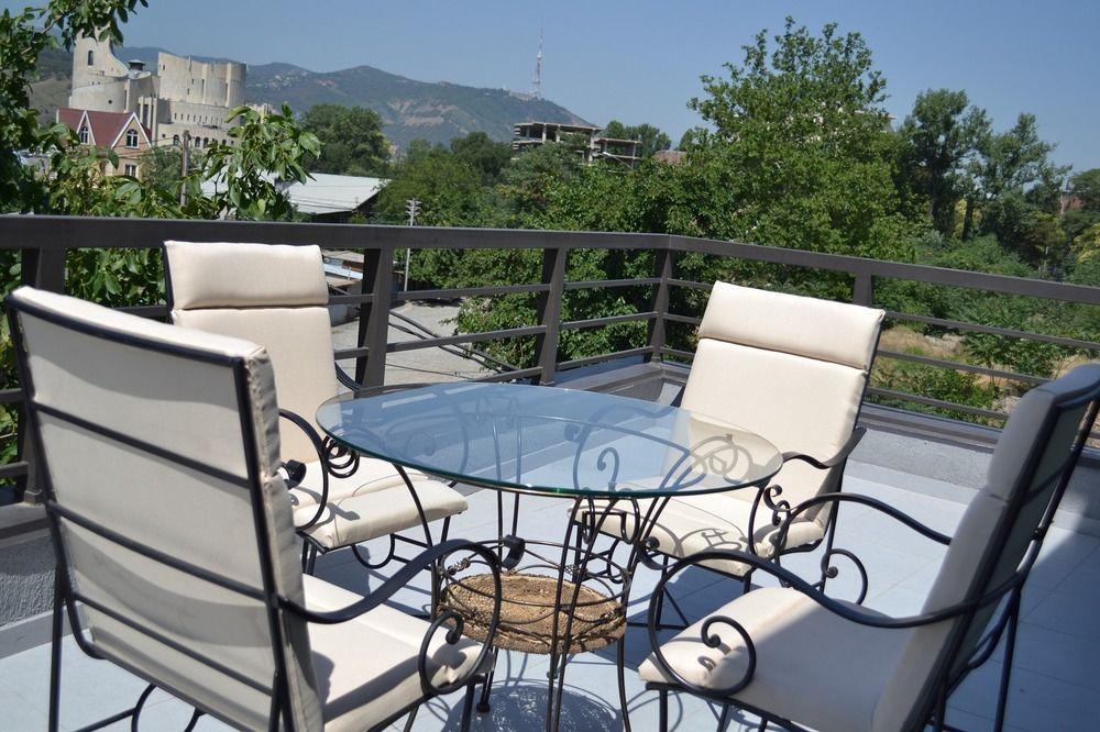 Dolabauri Hotel Tbilisi Esterno foto